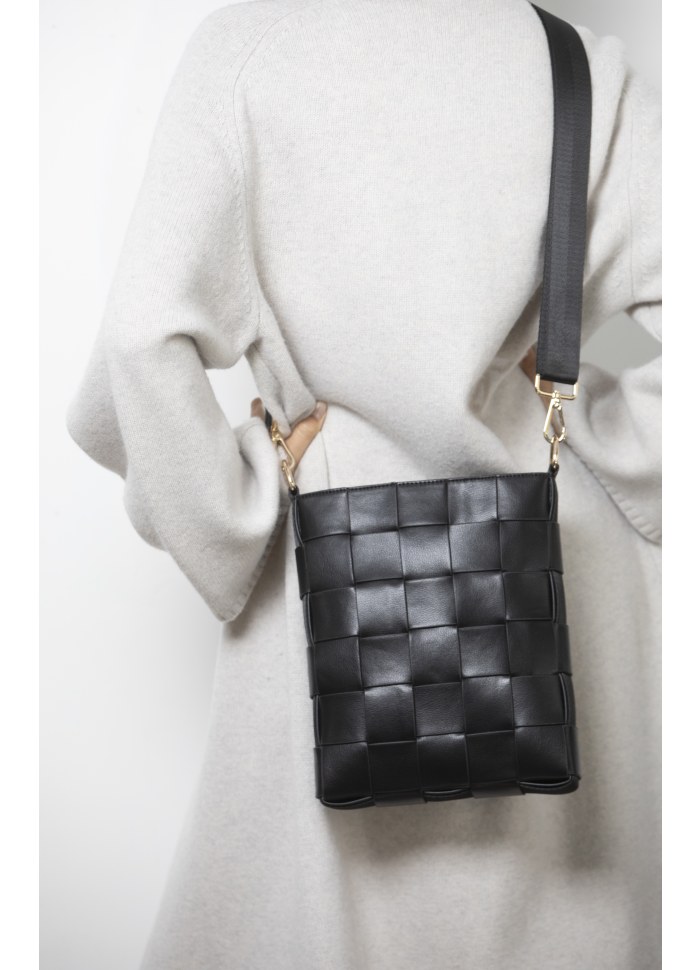 Ceannis Shoulder Bag Braided Strap