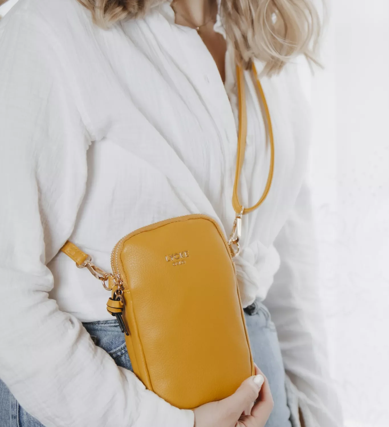 Lycke Mobilväska Yellow
