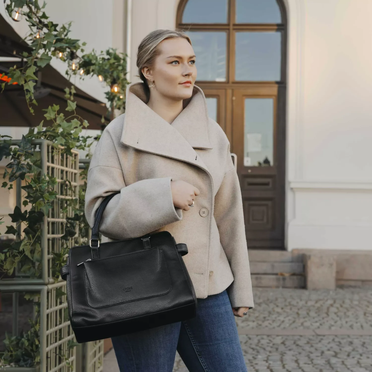 Lycke Oslo Doris Axelväska Black