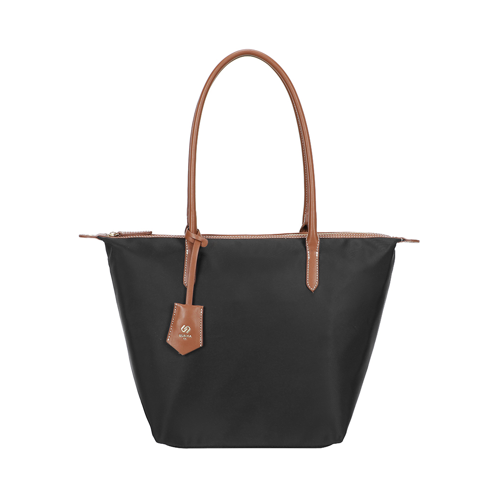 Ulrika Design Timeless - Nylonväska Svart