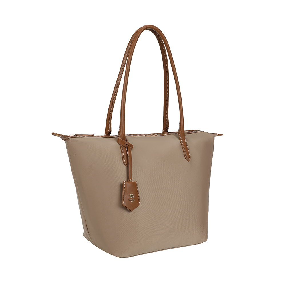 Ulrika Design Timeless - Nylonväska Camel